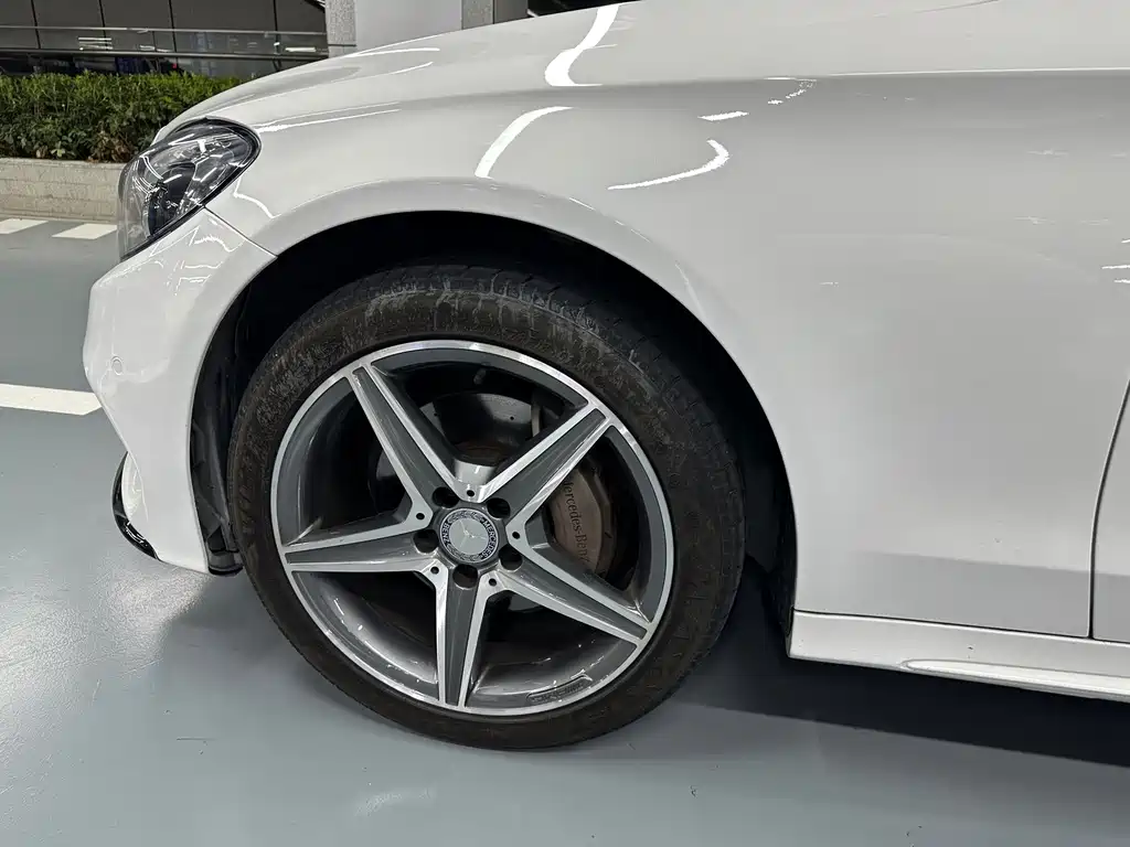 Mercedes-Benz C-Class (Import) — миниатюра 8