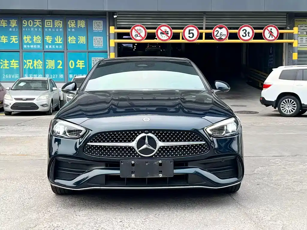 Mercedes-Benz C-Class — миниатюра 2