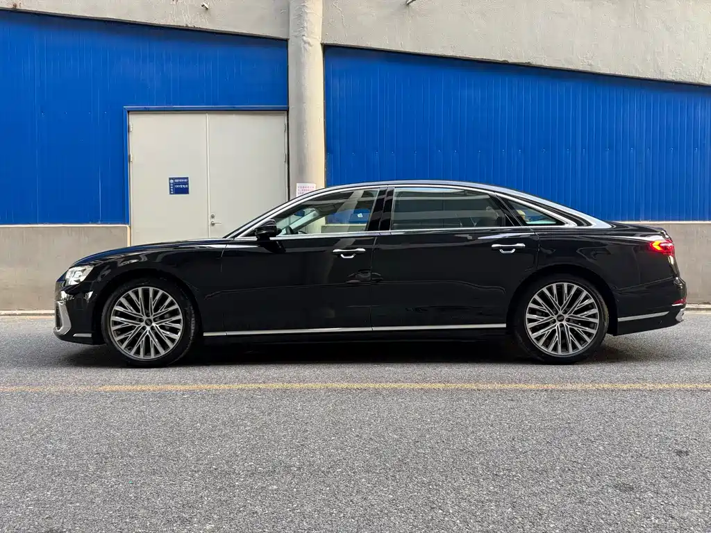 Audi A8 — миниатюра 22