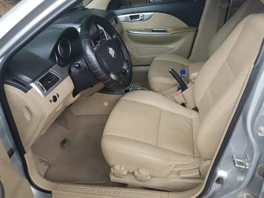 Buick Excelle — миниатюра 9