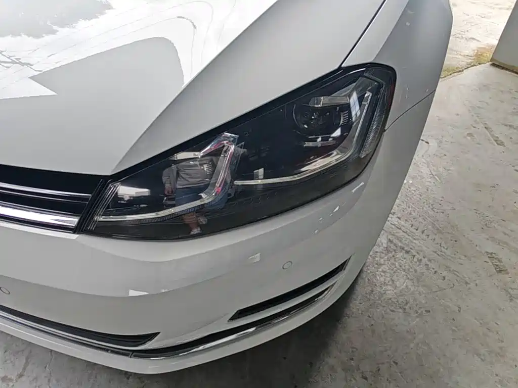 Volkswagen Golf — миниатюра 24