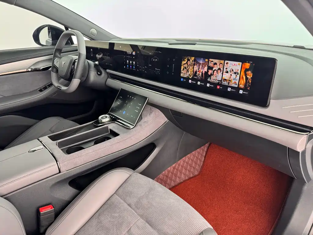 Voyah Passion 2024 PHEV Executive