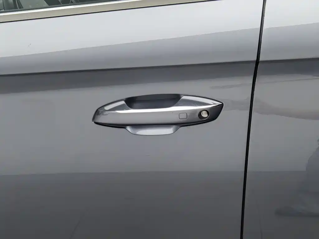 BYD PLUS New Energy — миниатюра 18