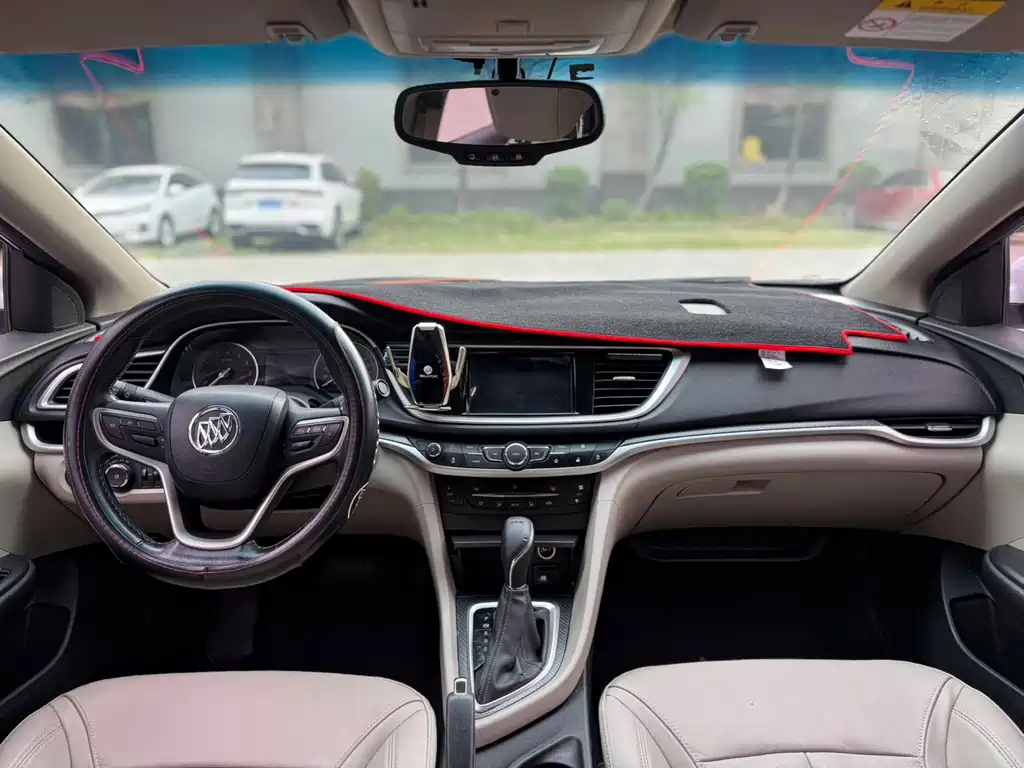 Buick Excelle — миниатюра 6