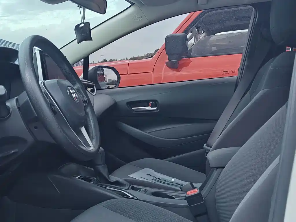 Toyota Corolla — миниатюра 5
