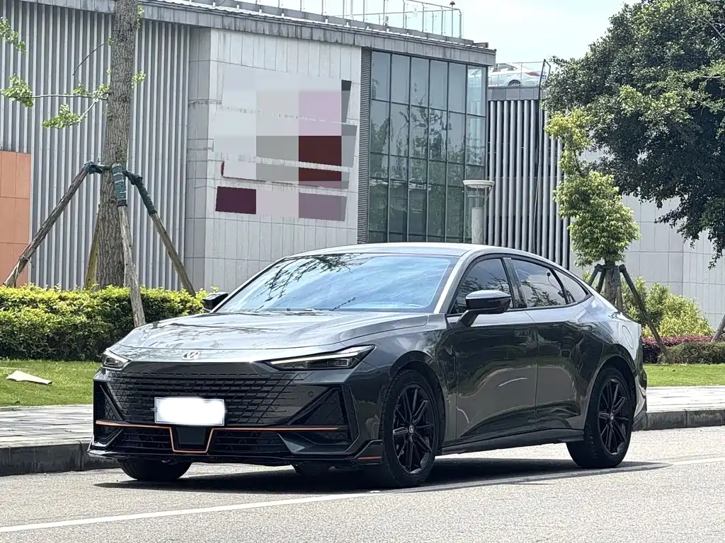 Changan UNI-V 2022