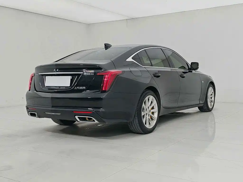 Cadillac CT5 — миниатюра 5