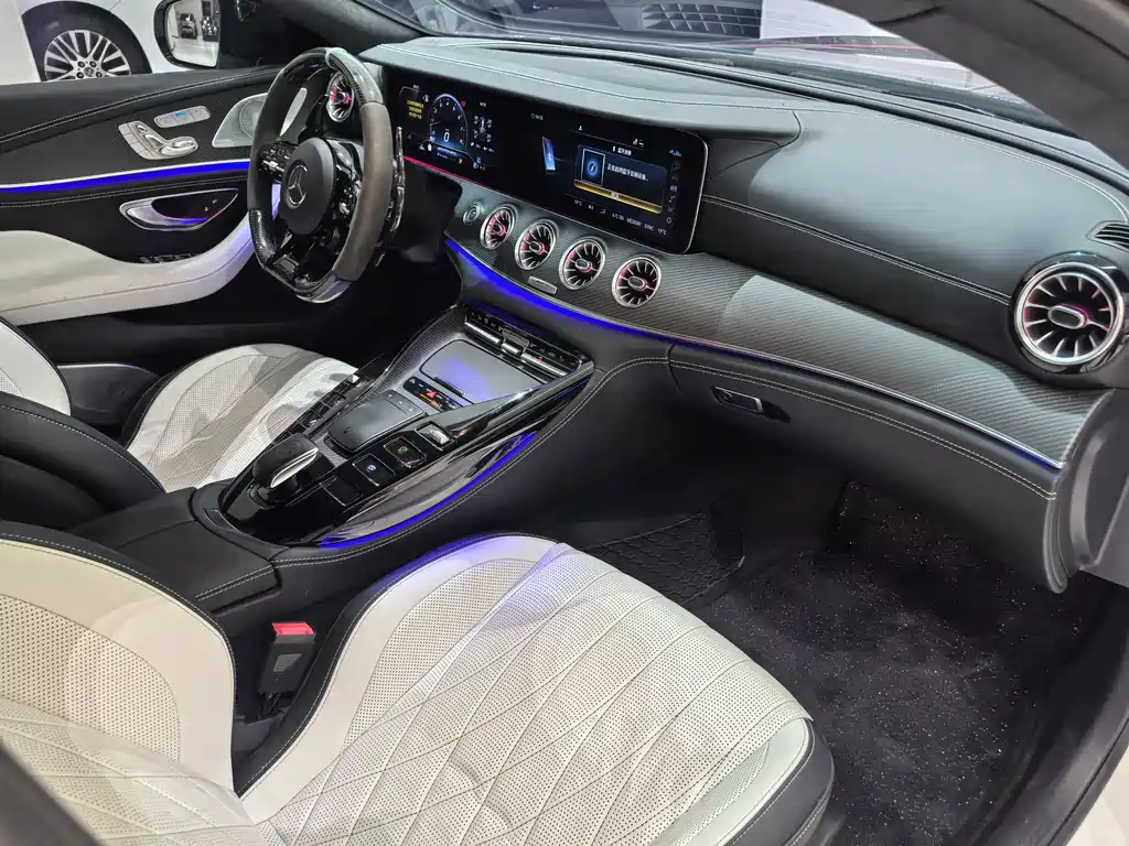 Mercedes-Benz AMG GT — миниатюра 9