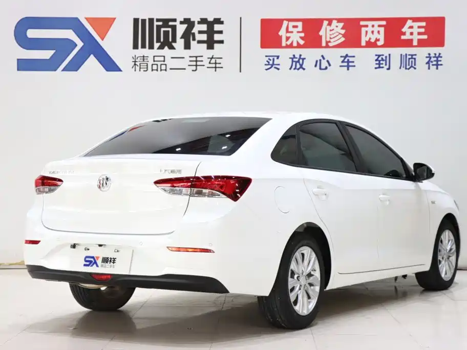 Buick Excelle — миниатюра 4
