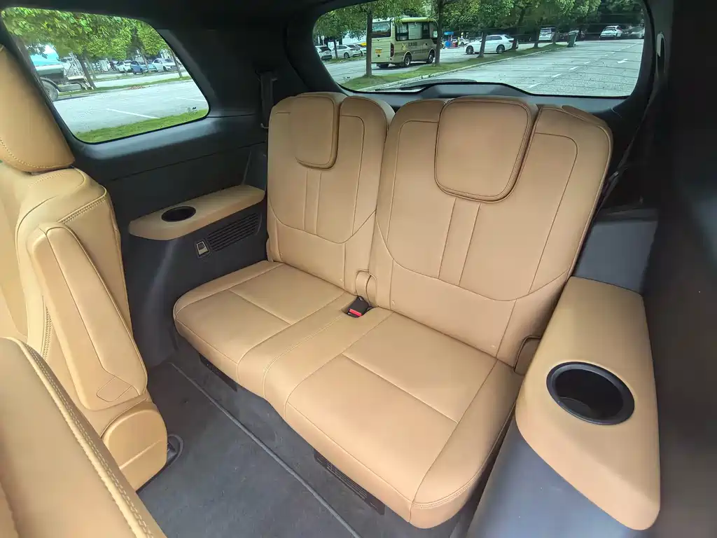 Li Auto Li ONE — миниатюра 22