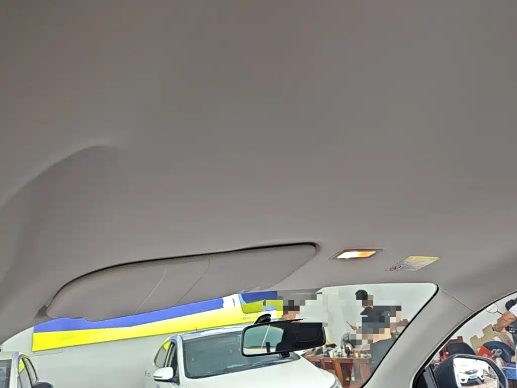 Roewe Clever — миниатюра 18
