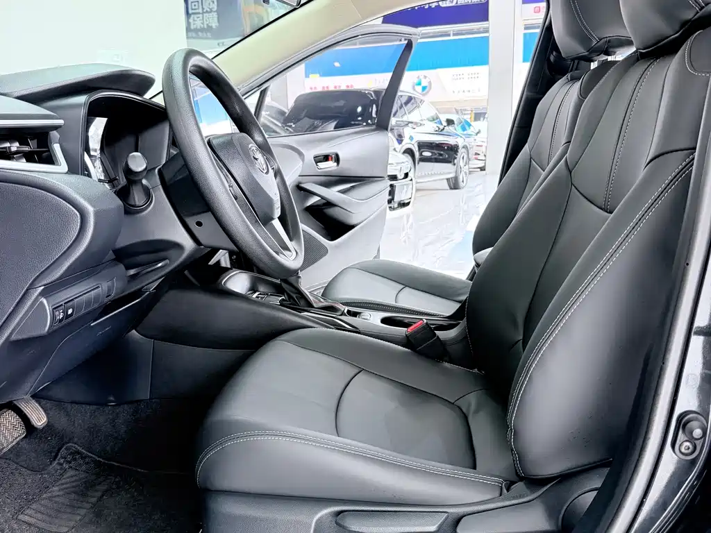 Toyota Corolla — миниатюра 4
