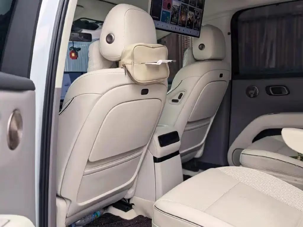 Li Auto Li i8 — миниатюра 6