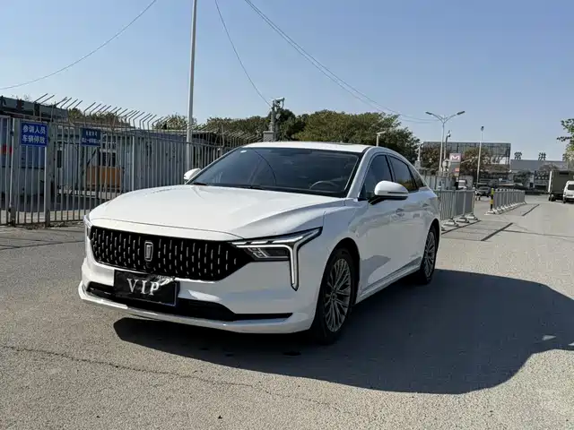 2022 Bestune B70