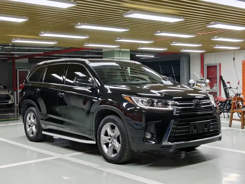 Toyota Highlander — миниатюра 3
