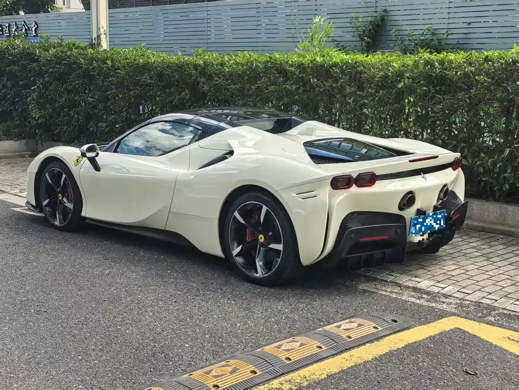 Ferrari SF90 — миниатюра 5