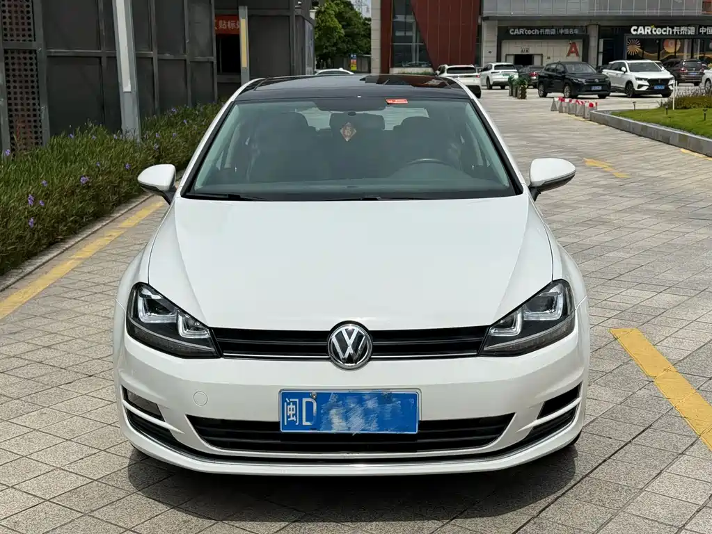 Volkswagen Golf — миниатюра 2