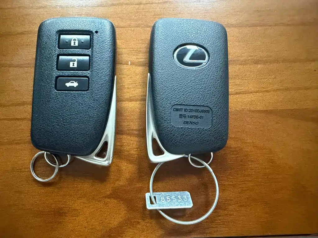 Lexus ES — миниатюра 51