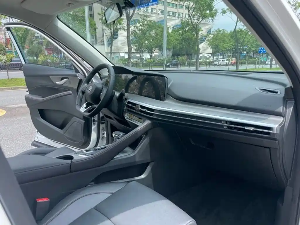 Changan CS35PLUS — миниатюра 10