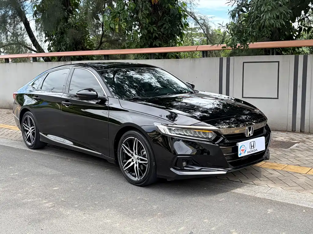 Honda Accord — миниатюра 3