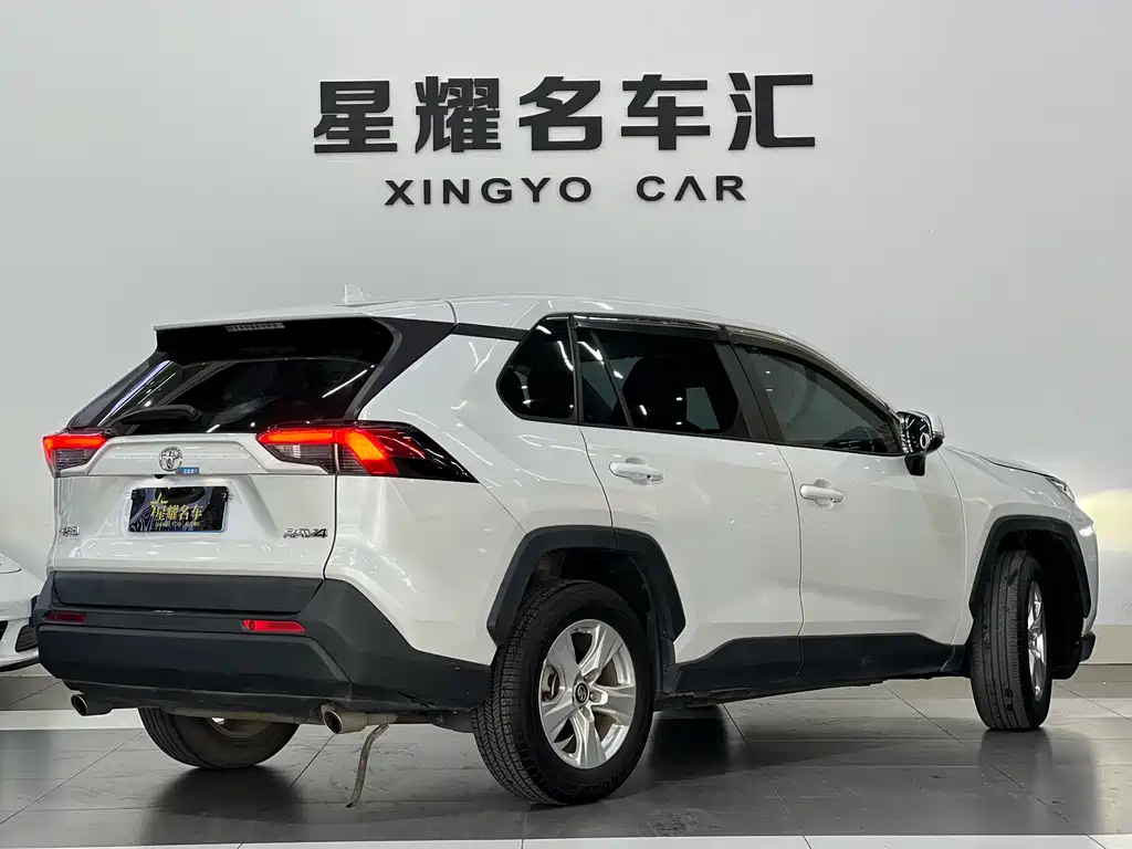 TOYOTA RAV4 RONGFANG
