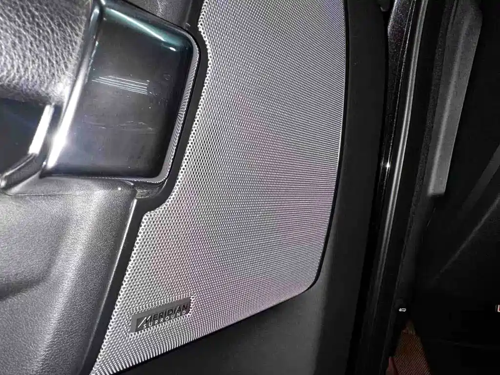 Land Rover Discovery — миниатюра 14