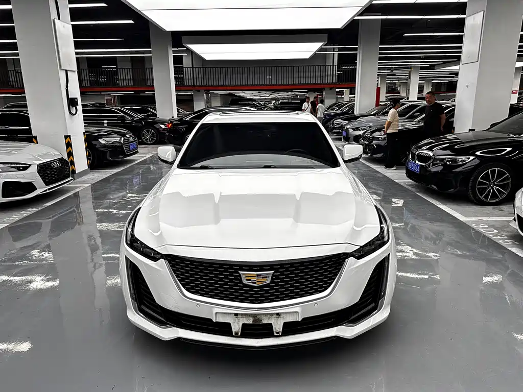 Cadillac CT5 — миниатюра 2