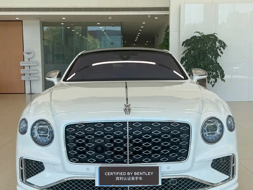 Bentley Flying Spur — миниатюра 4