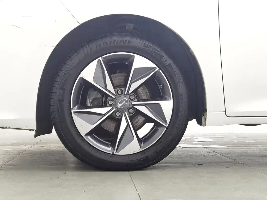 GAC Motor Trumpchi M6 — миниатюра 17