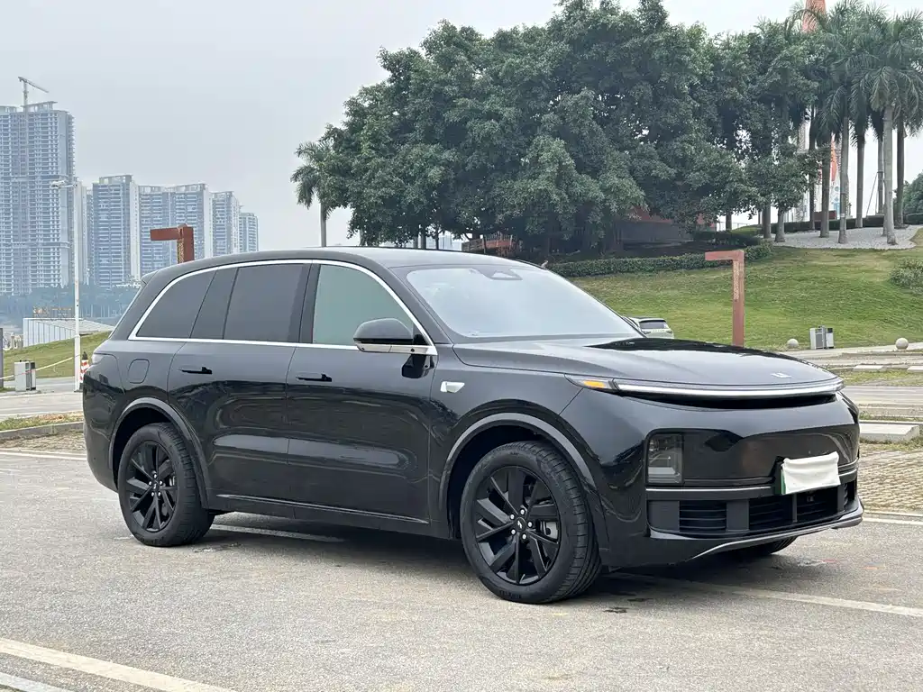 Li Auto IDEAL L8