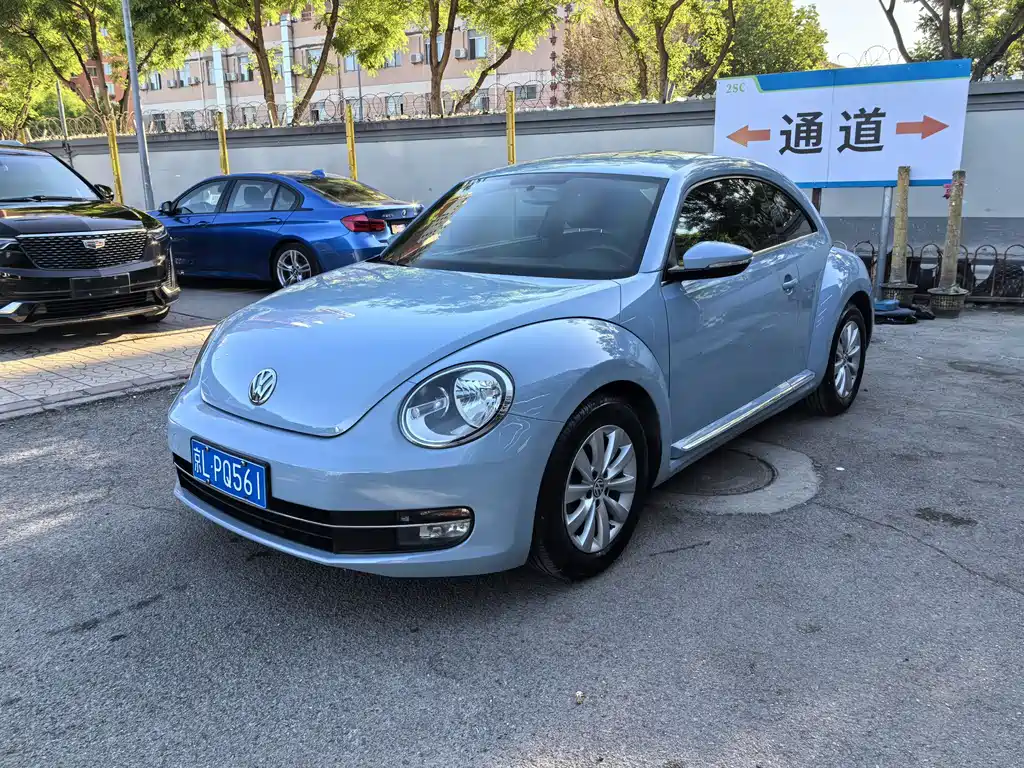 Volkswagen Beetle 2014