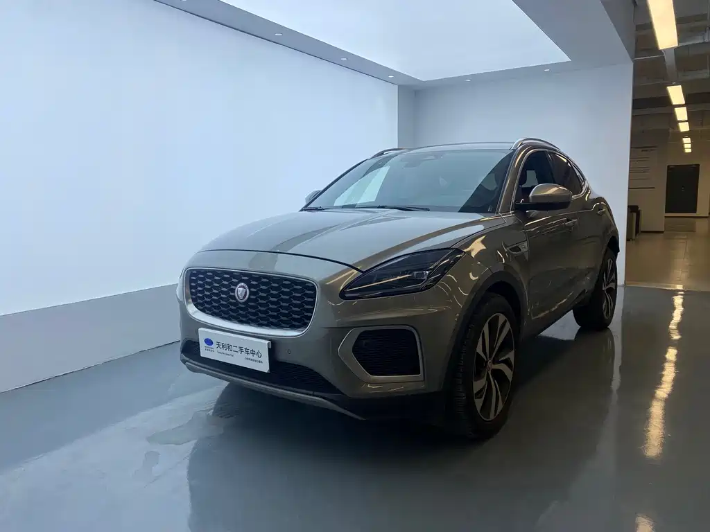 Jaguar E-PACE