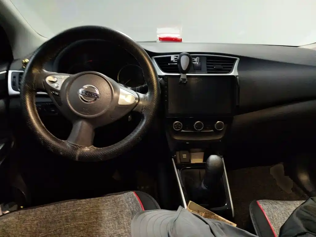 Nissan Sylphy — миниатюра 10