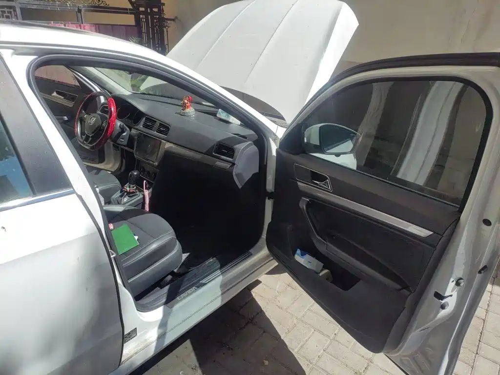 Volkswagen Lavida — миниатюра 19