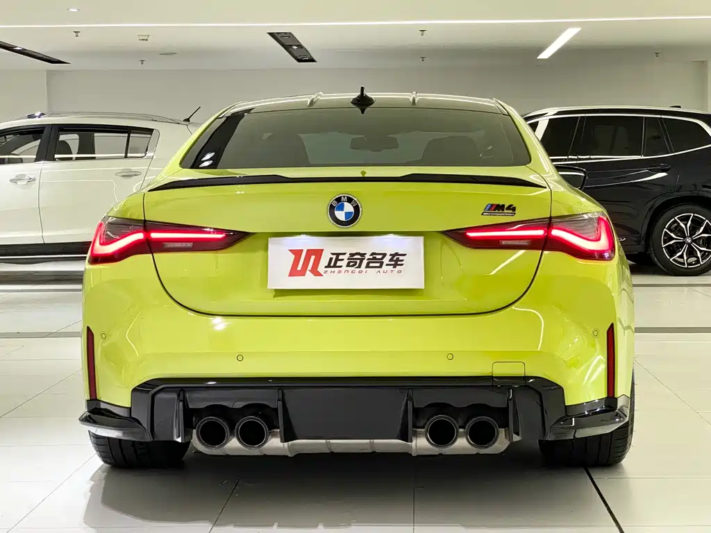 BMW M4 — миниатюра 6