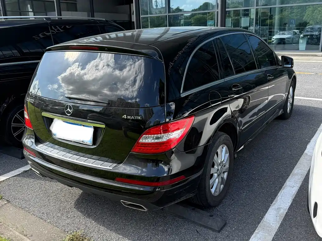 Mercedes-Benz R-Class — миниатюра 2