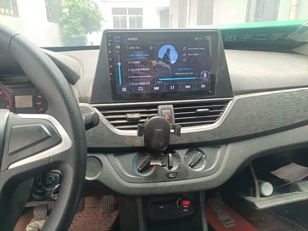Baojun 310 — миниатюра 14