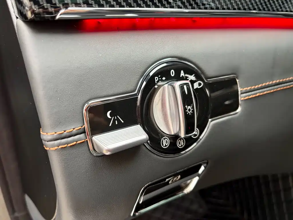 Mercedes-Benz S-Class — миниатюра 9