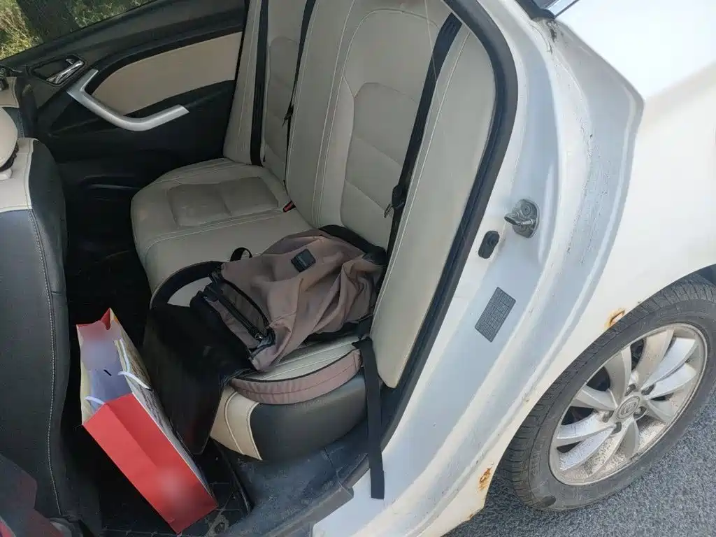 Changan V7 — миниатюра 18