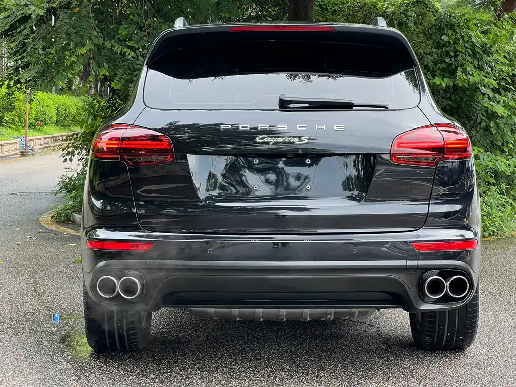 Porsche Cayenne Hybrid — миниатюра 3