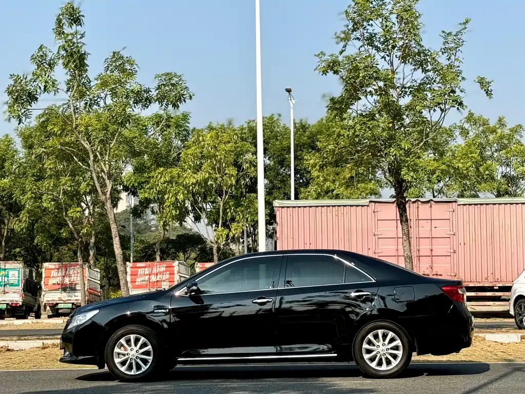 Toyota Camry 2012 2.5HG Luxury