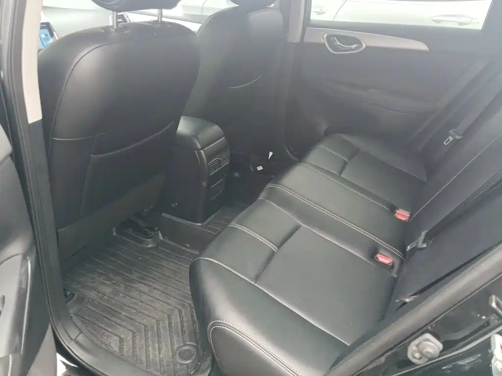 Nissan Sylphy — миниатюра 13