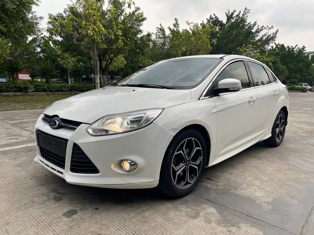 Ford Focus 2012