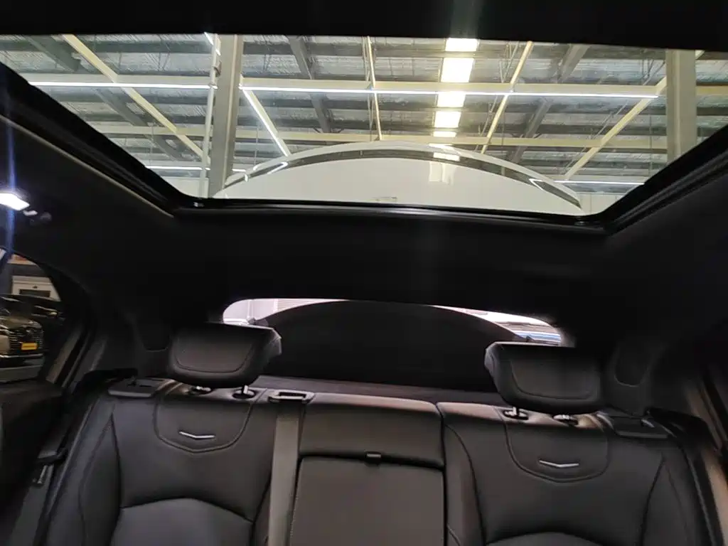 Cadillac XT4 — миниатюра 18
