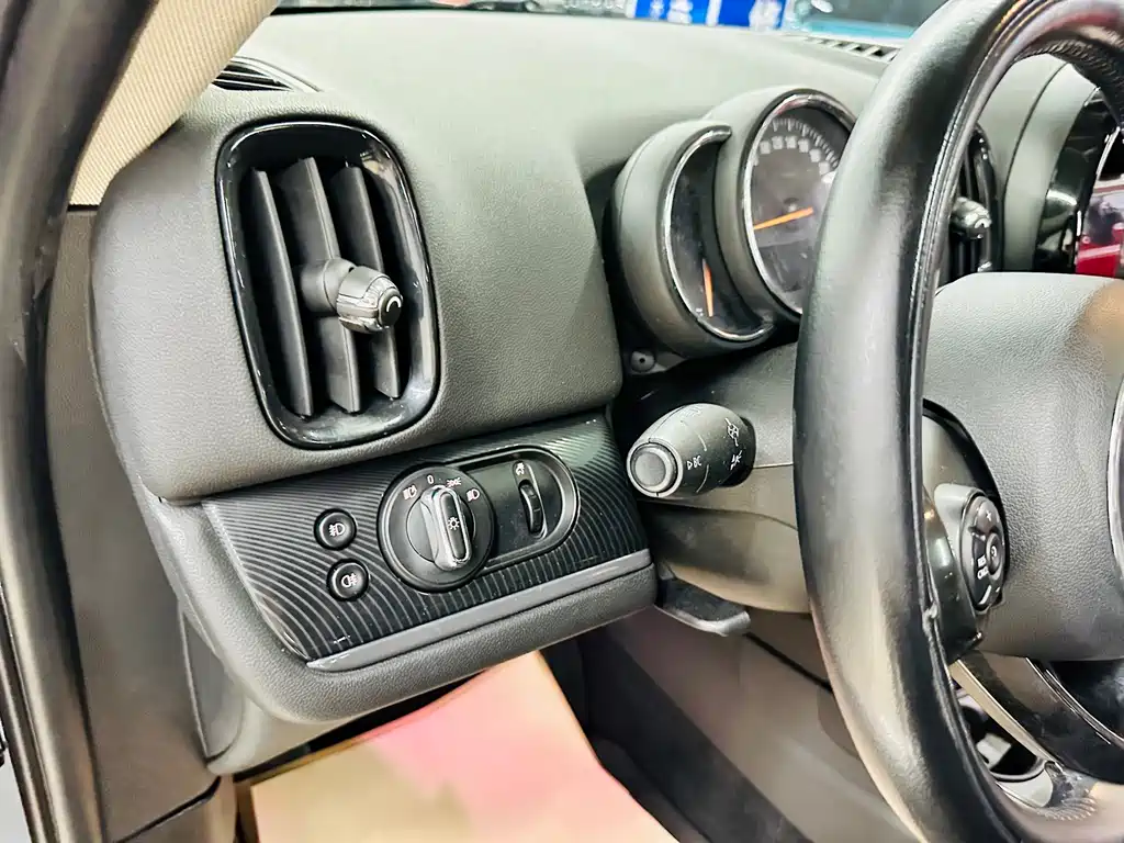 MINI Mini Countryman — миниатюра 31