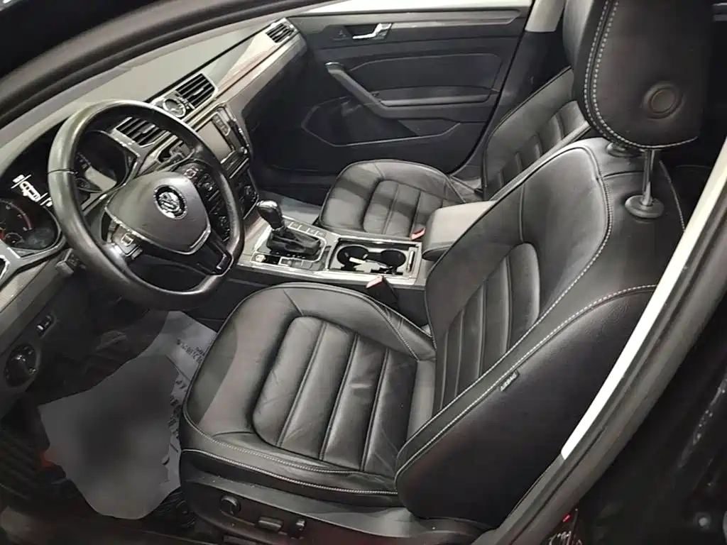 Volkswagen Passat — миниатюра 15