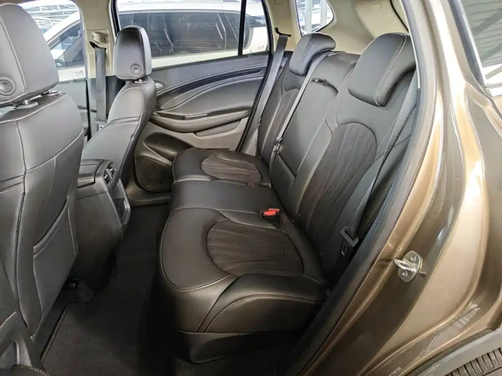 Buick Envision Plus — миниатюра 17