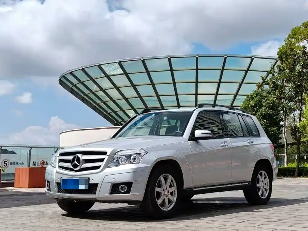 Mercedes-Benz GLK-Class (Import) — миниатюра 3