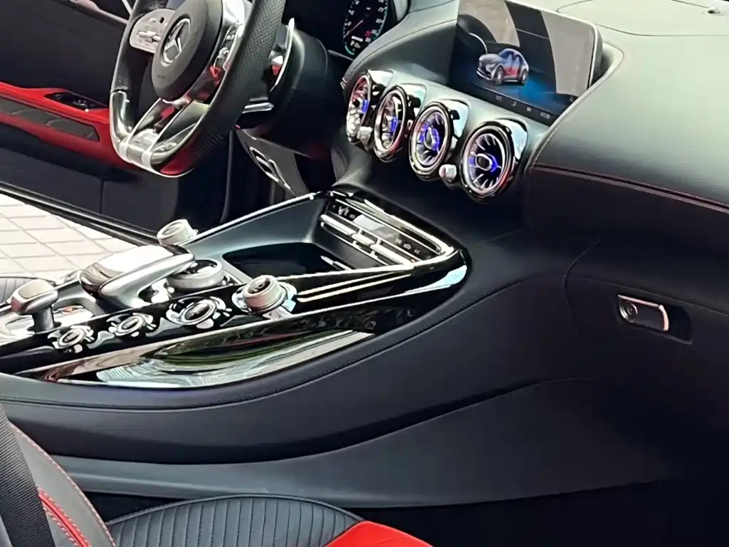 Mercedes-Benz AMG GT — миниатюра 8