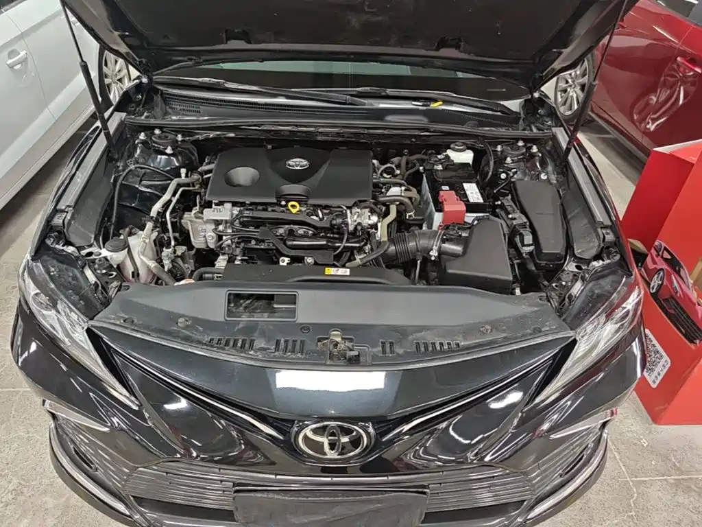 Toyota Camry — миниатюра 20